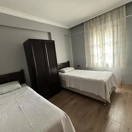 Hotel apartamentowy Yalcinkaya Tas Çeşme
